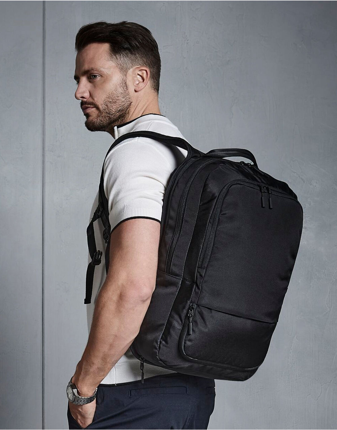 Quadra Pitch Black 24 Hour Backpack